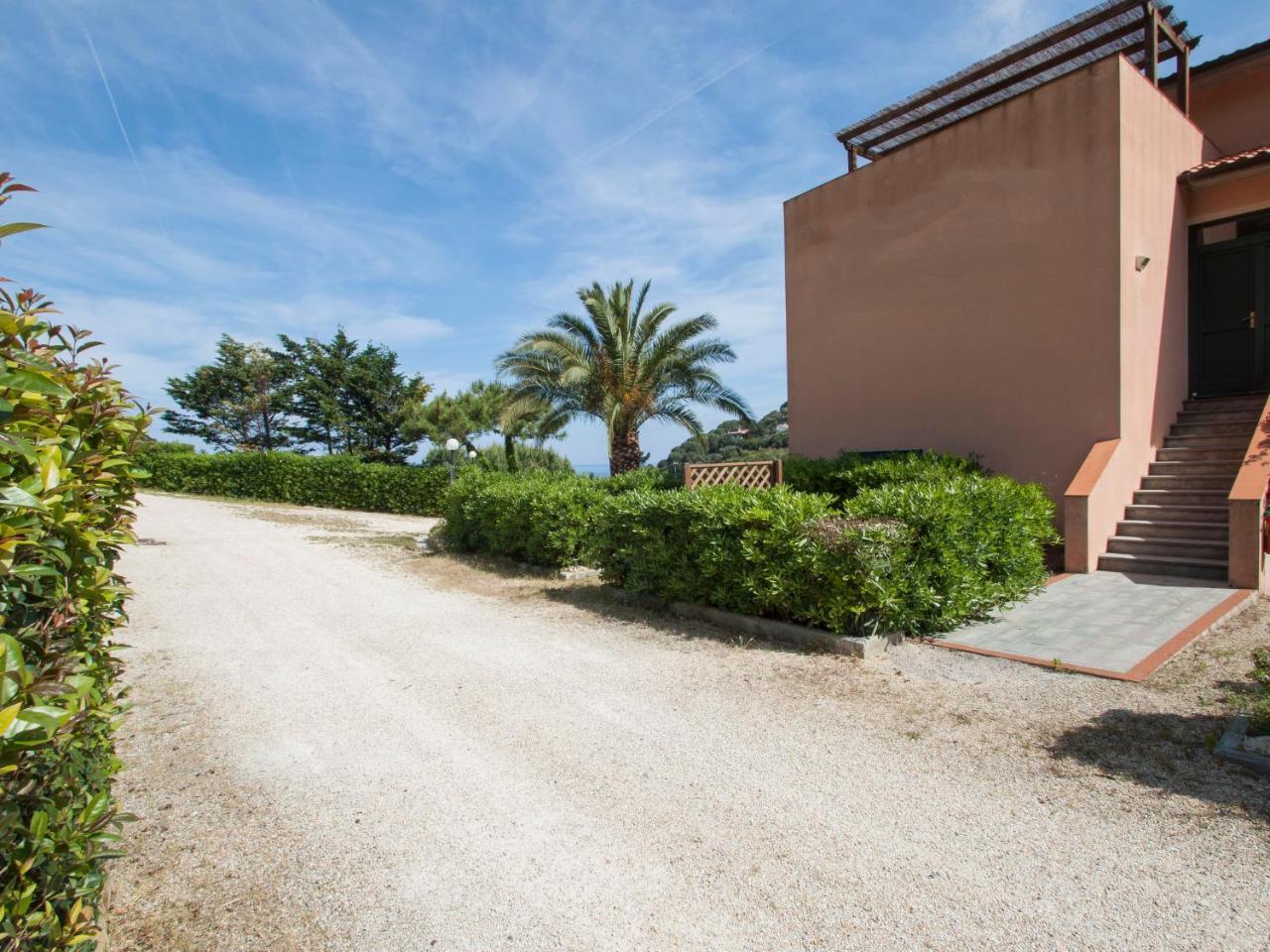 Apartment Altaluna-5 By Interhome Nisporto Exterior photo